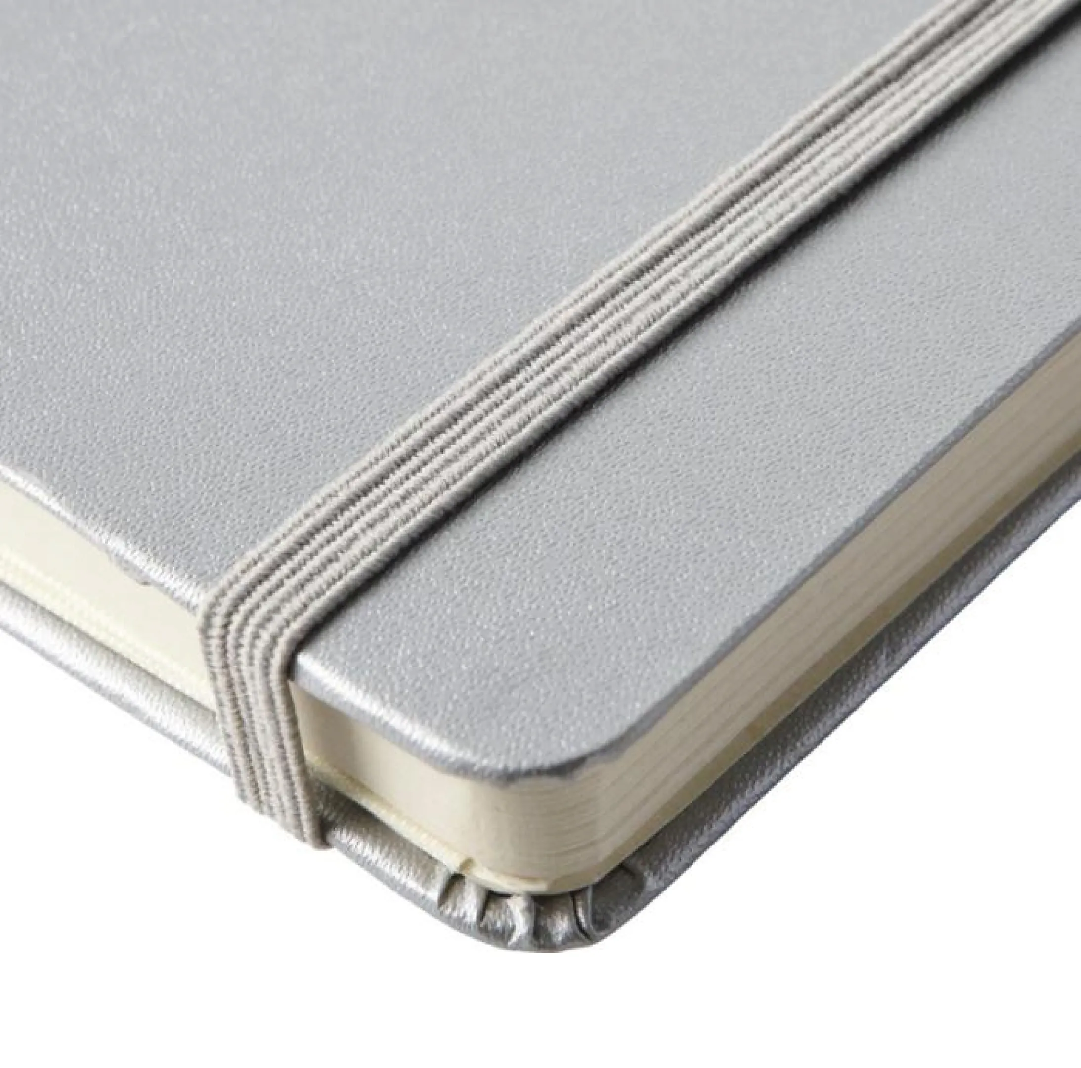 carnet-a5-argent-rigide-personnalisable Carnet de notes format A5 à couverture rigide personnalisable