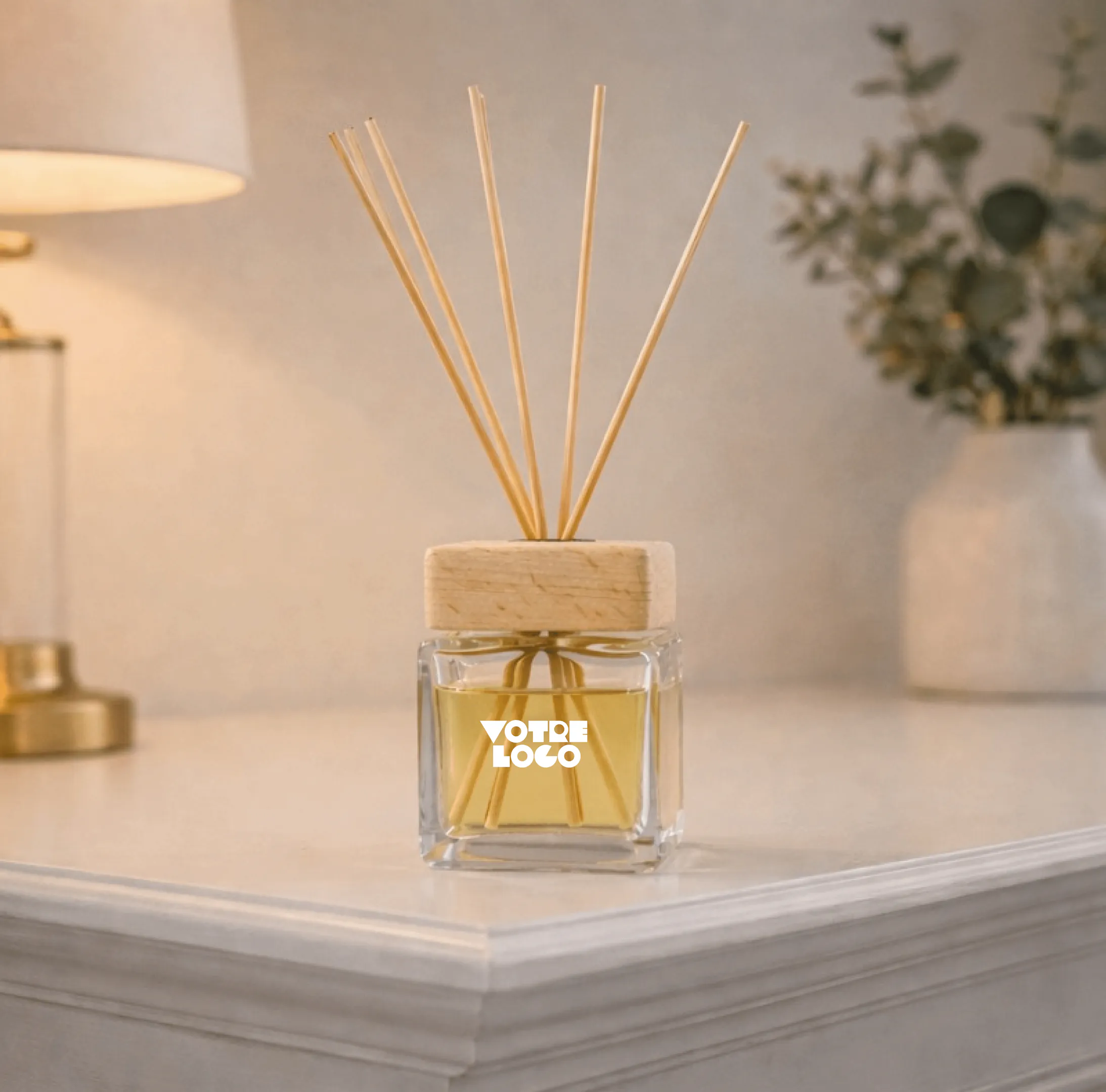 diffuseur-batonnets-parfum-madeinfrance-express-personnalisable.webp Diffuseur parfumé à bâtonnets Made in France personnalisable express