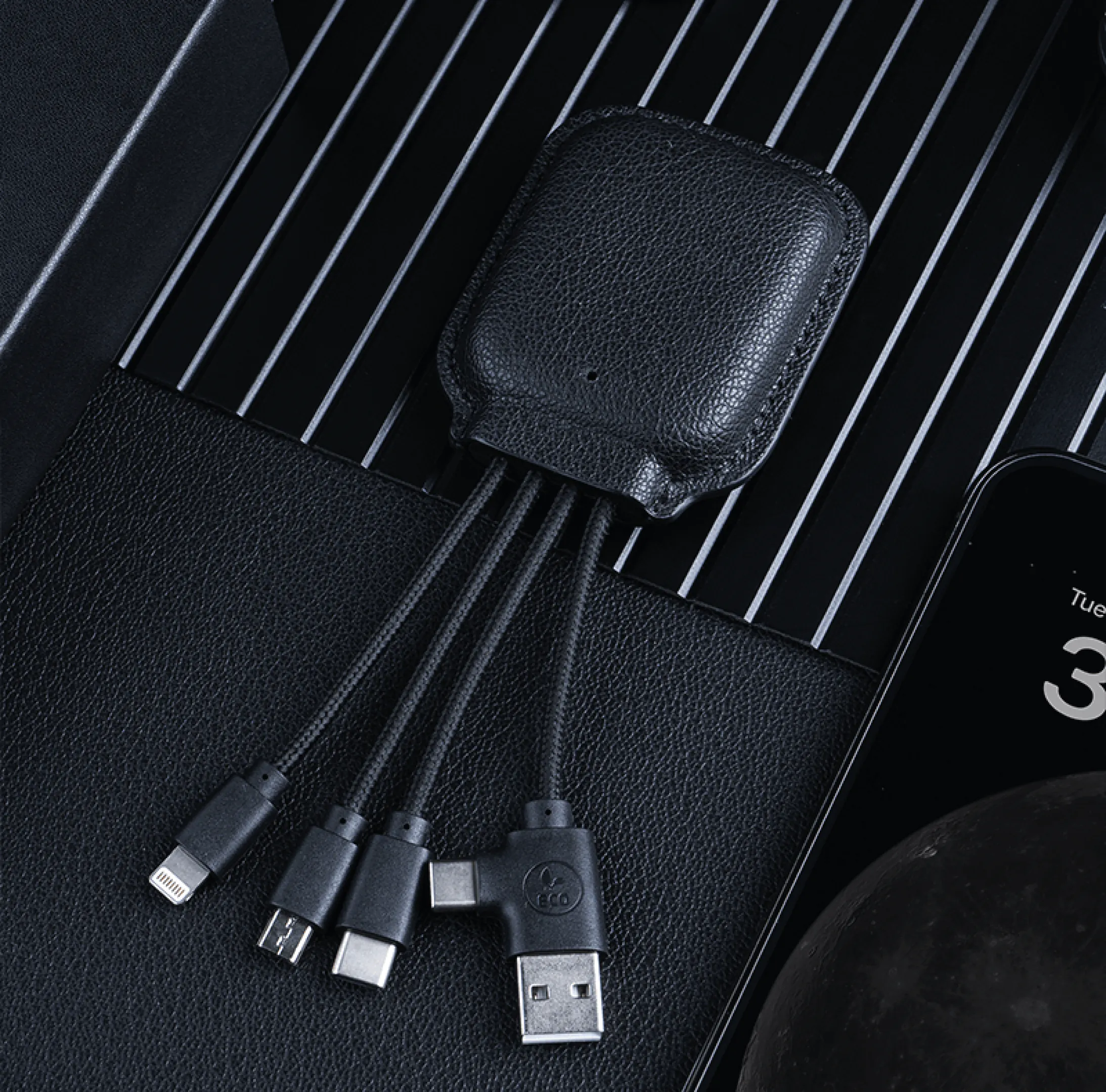 powerbank-connectee-3000mah-personnalisable Powerbank connectée 3000 mAh personnalisable