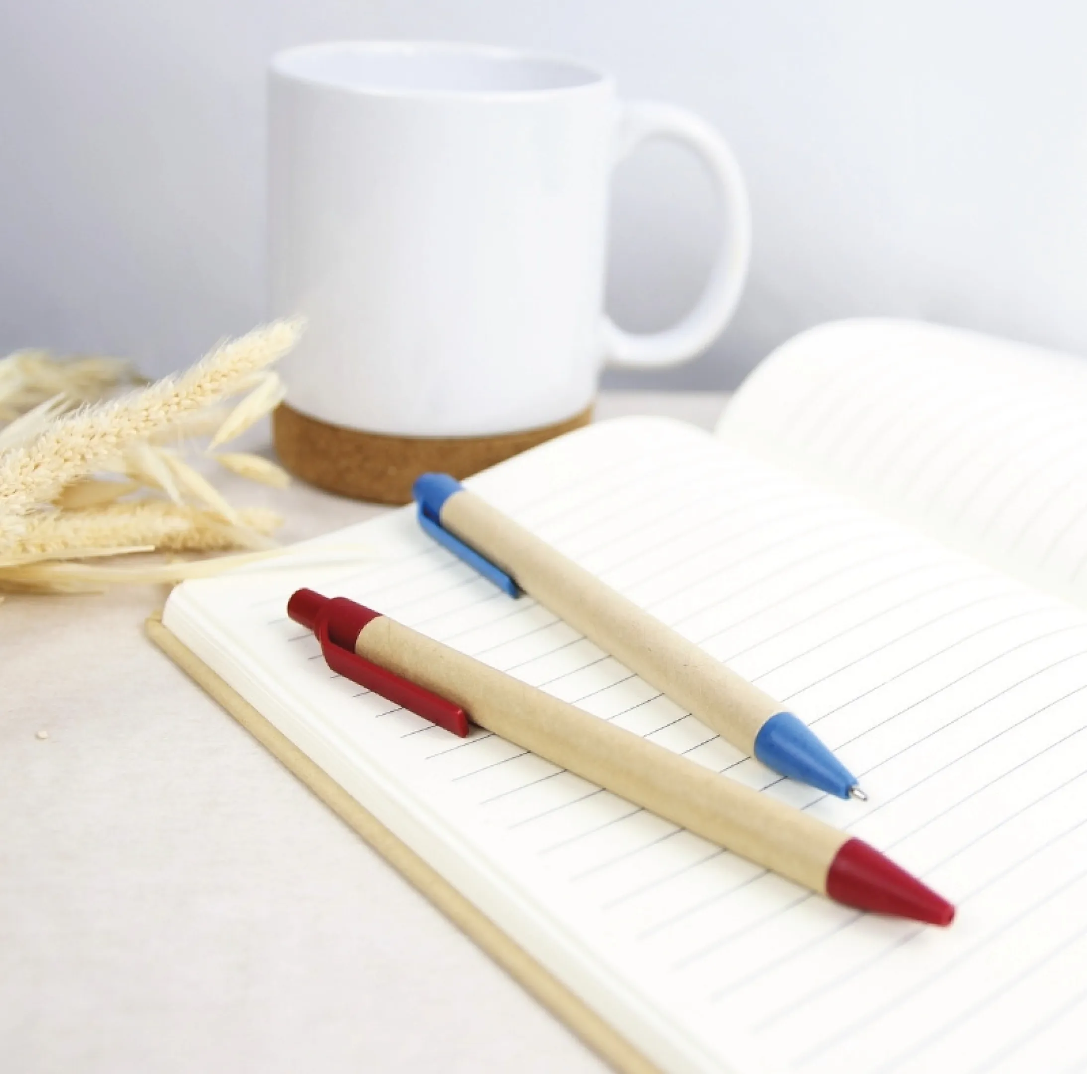 stylo-bille-recycle-carton-biodegradable-express-personnalisable.webp Stylo bille carton recyclé biodégradable personnalisable express