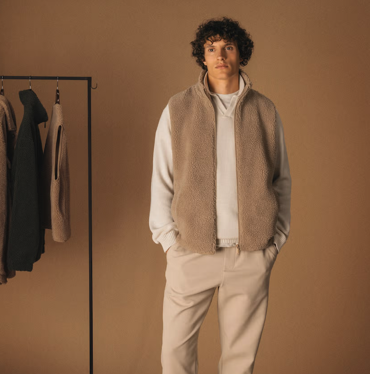 Veste-sans-manches-effet-sherpa-beige-homme-personnalisable Veste sans manches sherpa homme